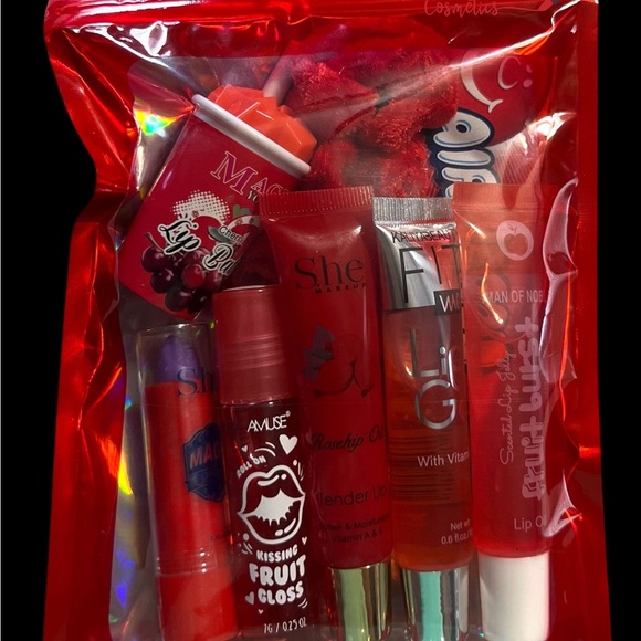 Large Lip Gloss Bundle Lip Balm with Candy Free Gift Great Gift 8 Colors - Picture 7 of 9